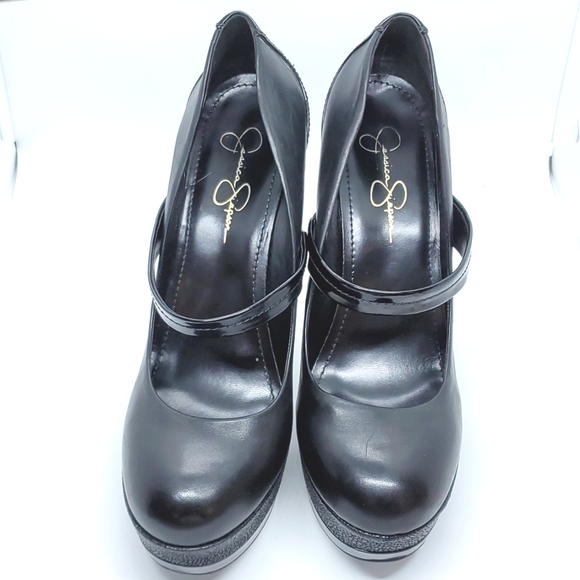 Jessica Simpson Heels - Picture 6 of 7